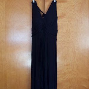 Black fitted halter dress, M